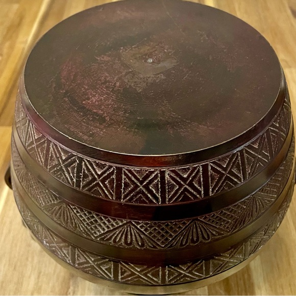 Heavy Brass/Metal Etched Vase or Pot Handles Dangling Weights 7” Tall India - Picture 6 of 10